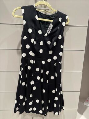 Dolce & Gabbana Black and White Polka Dot V‑Neck Dress